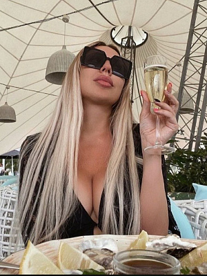 Полина превью